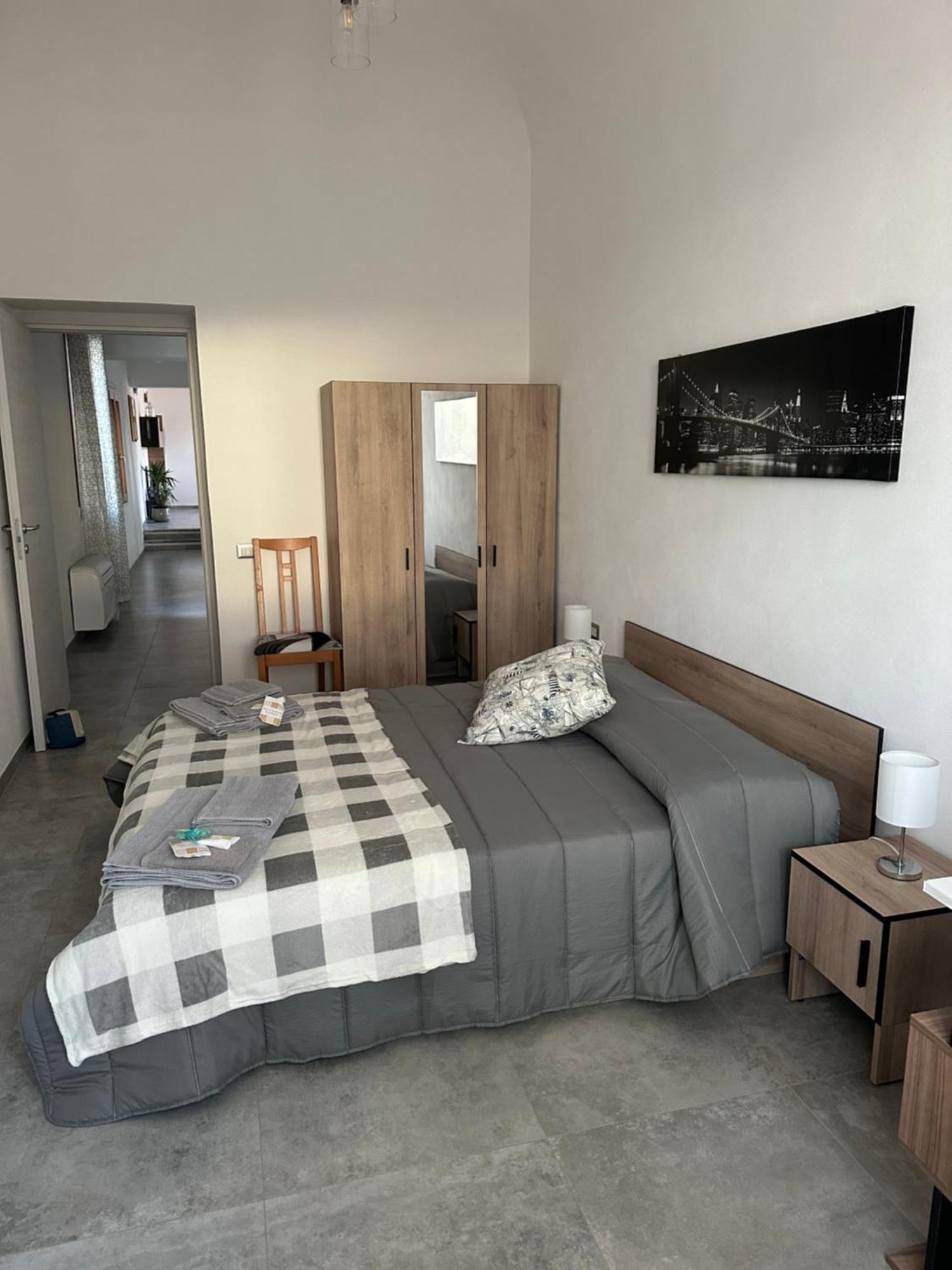 La Scalinata Hotel Портоферайо Екстериор снимка